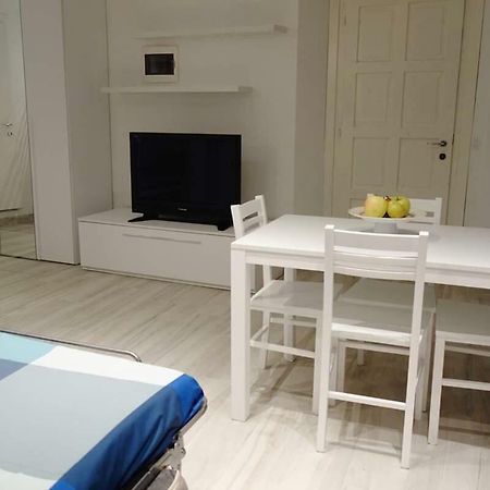 Ca Di Baragett Apartment Mandello del Lario Luaran gambar